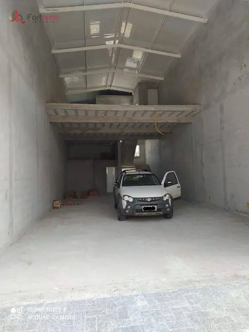 Sala Comercial para alugar, 175m2 em Morro Grande, Caieiras - SP - imagem 3 Foto 3 de Sala Comercial para alugar, 175m2 em Morro Grande, Caieiras - SP