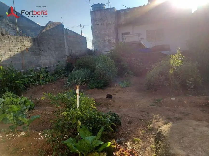 Foto 4 de Casa com 2 quartos à venda, 40m2 em Nova Era, Caieiras - SP