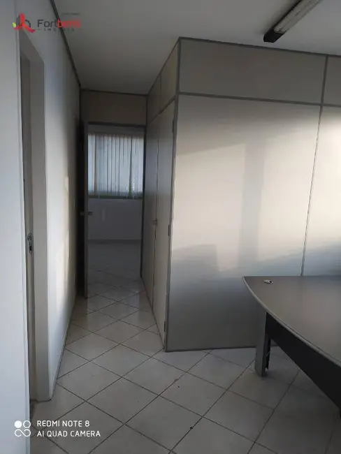 Foto 3 de Loft / Flat à venda e para alugar, 32m2 em Lapa, São Paulo - SP