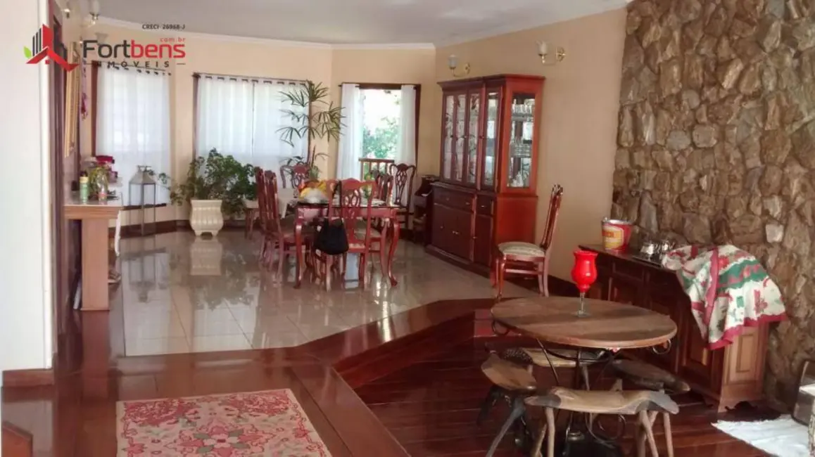 Foto 7 de Sobrado com 3 quartos à venda, 1002m2 em Alpes de Caieiras, Caieiras - SP