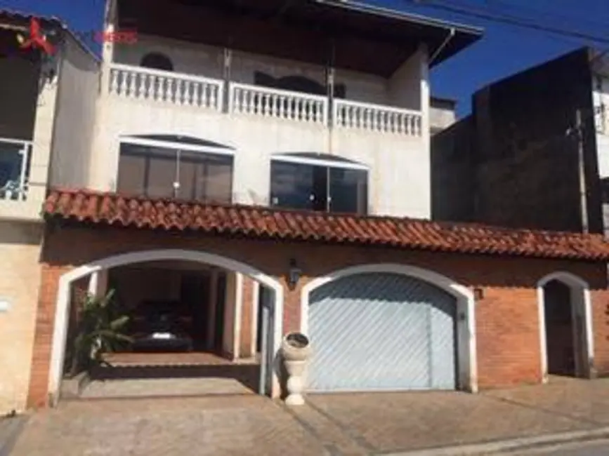 Foto 1 de Sobrado com 3 quartos à venda, 250m2 em Região Central, Caieiras - SP