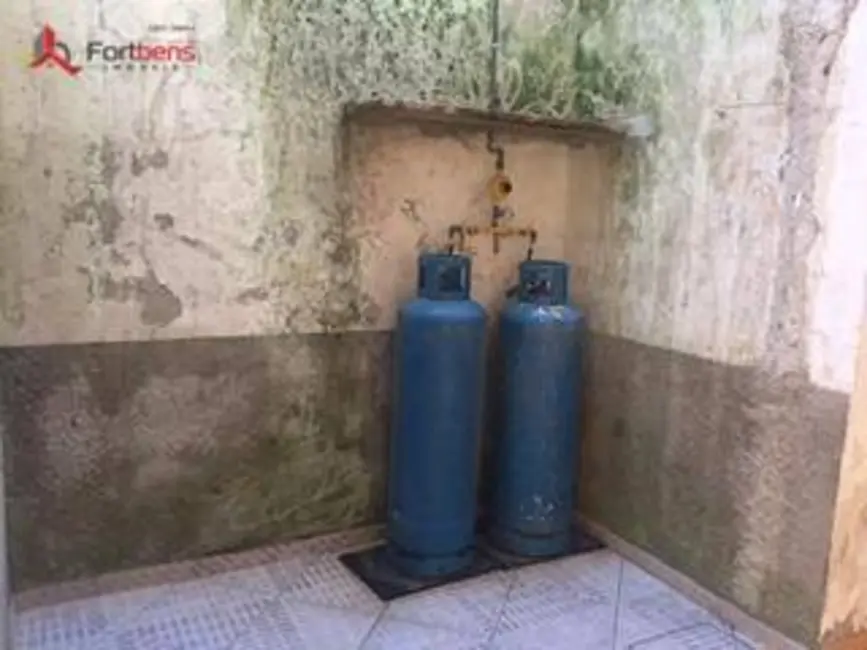 Foto 5 de Sobrado com 3 quartos à venda, 250m2 em Região Central, Caieiras - SP