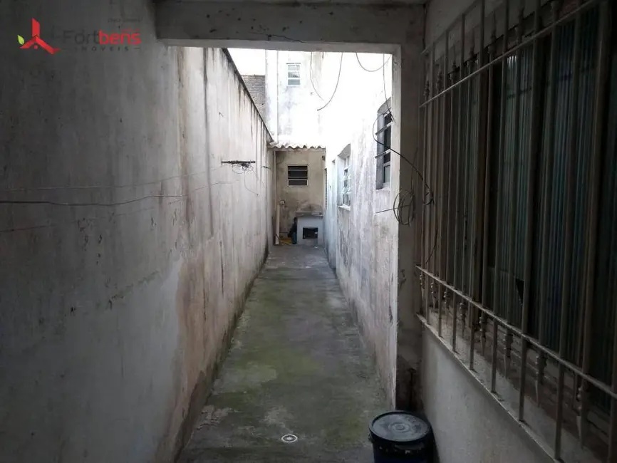 Casa com 5 quartos à venda, 130m2 em Laranjeiras, Caieiras - SP - imagem 3 Foto 3 de Casa com 5 quartos à venda, 130m2 em Laranjeiras, Caieiras - SP