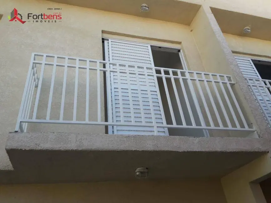 Foto 4 de Sobrado com 2 quartos à venda, 84m2 em Caieiras - SP