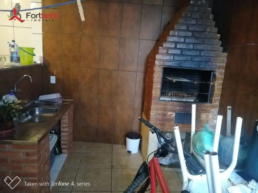 Foto 4 de Casa com 2 quartos à venda, 125m2 em Vera Tereza, Caieiras - SP