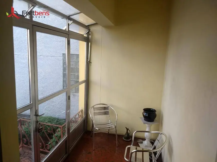 Casa com 2 quartos à venda, 300m2 em Região Central, Caieiras - SP - imagem 5 Foto 5 de Casa com 2 quartos à venda, 300m2 em Região Central, Caieiras - SP