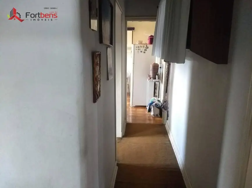 Casa com 2 quartos à venda, 300m2 em Região Central, Caieiras - SP - imagem 9 Foto 9 de Casa com 2 quartos à venda, 300m2 em Região Central, Caieiras - SP