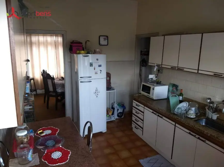 Casa com 2 quartos à venda, 300m2 em Região Central, Caieiras - SP - imagem 8 Foto 8 de Casa com 2 quartos à venda, 300m2 em Região Central, Caieiras - SP