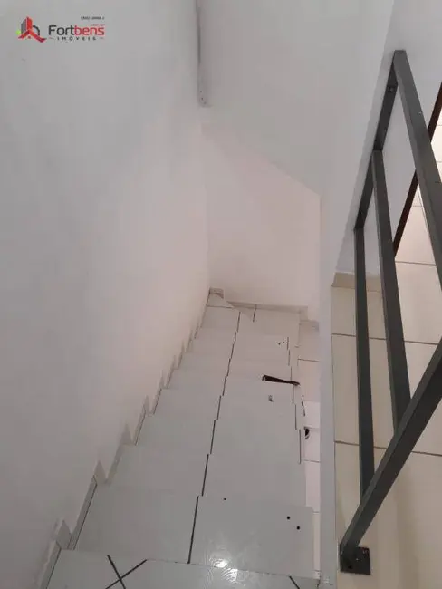 Sobrado com 2 quartos à venda, 125m2 em Jardim, Francisco Morato - SP - imagem 8 Foto 8 de Sobrado com 2 quartos à venda, 125m2 em Jardim, Francisco Morato - SP