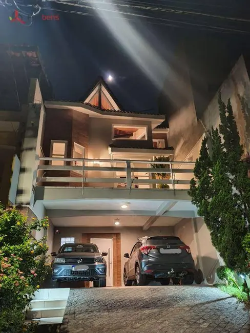 Foto 3 de Sobrado com 2 quartos à venda, 200m2 em Serpa, Caieiras - SP