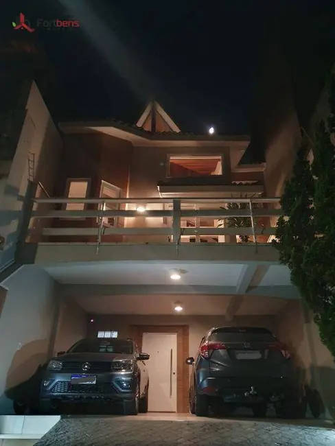 Foto 4 de Sobrado com 2 quartos à venda, 200m2 em Serpa, Caieiras - SP