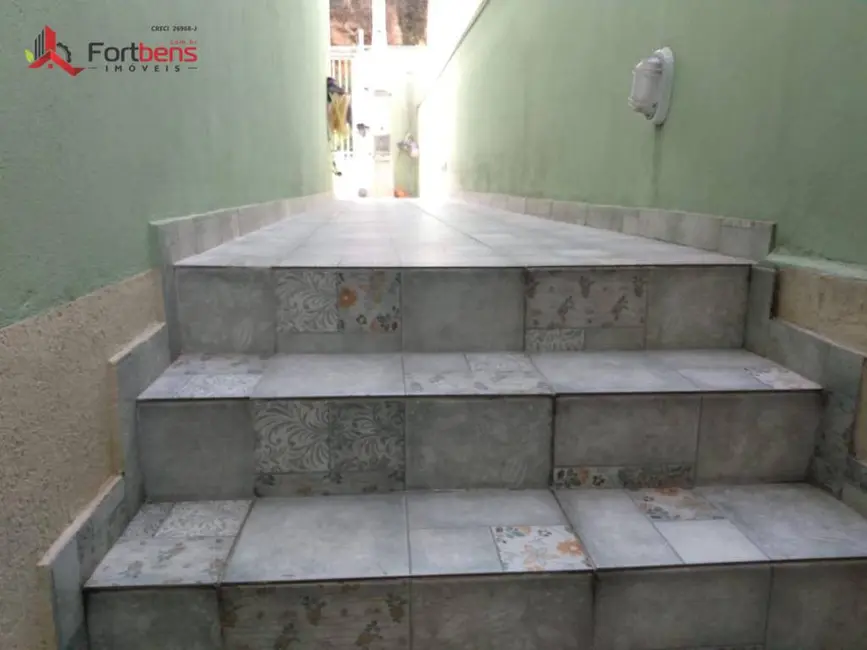 Foto 1 de Sobrado com 2 quartos à venda, 150m2 em Caieiras - SP