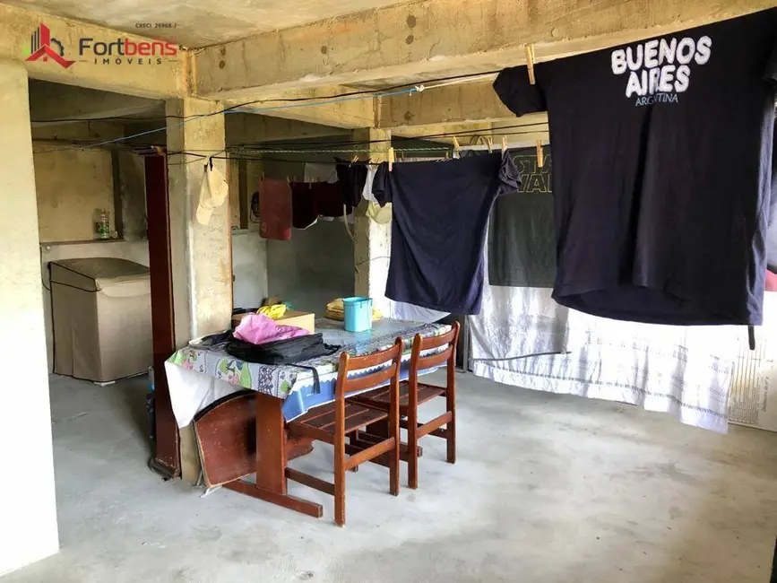 Foto 8 de Casa com 4 quartos à venda, 180m2 em Laranjeiras, Caieiras - SP