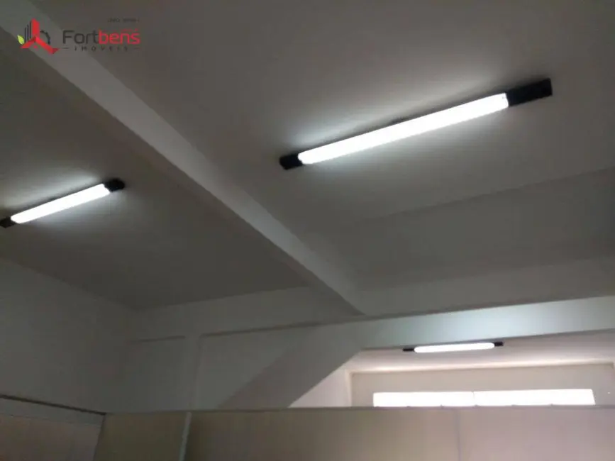 Foto 2 de Sala Comercial para alugar, 300m2 em Região Central, Caieiras - SP