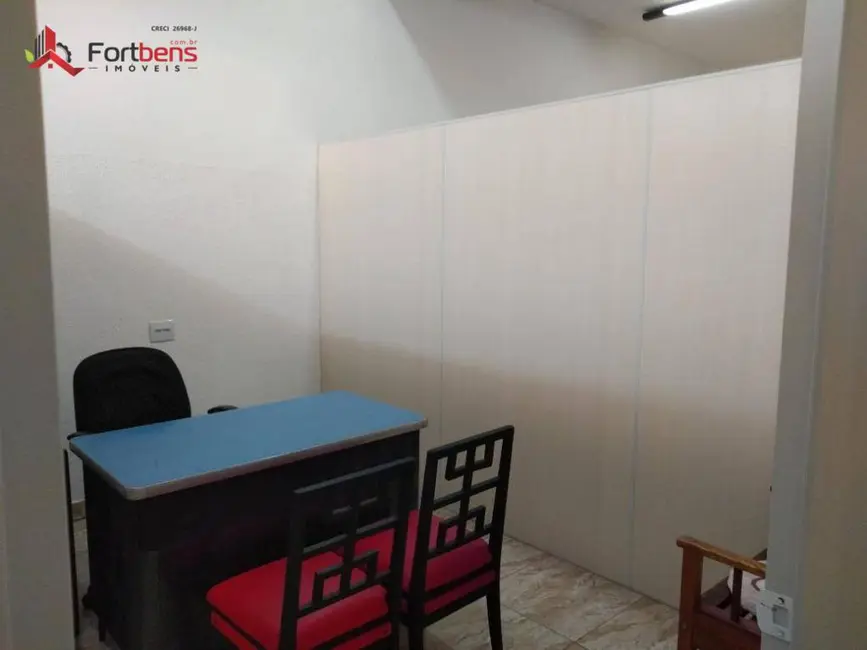 Foto 8 de Sala Comercial para alugar, 300m2 em Região Central, Caieiras - SP