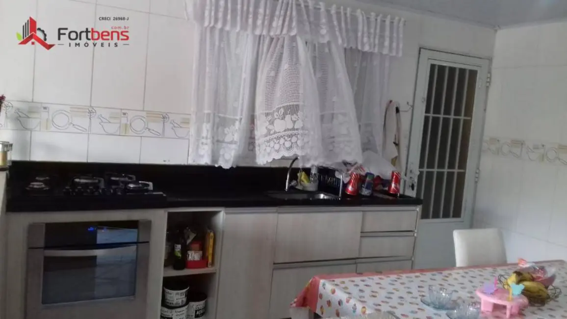 Foto 4 de Casa com 2 quartos à venda e para alugar, 129m2 em Vila Rosina, Caieiras - SP