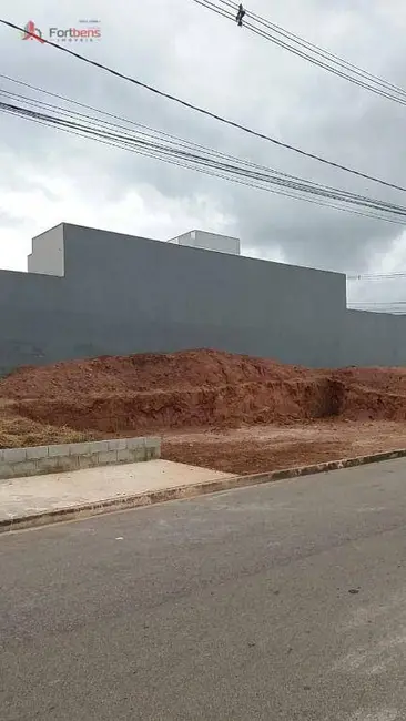 Foto 1 de Terreno / Lote à venda, 282m2 em Caieiras - SP