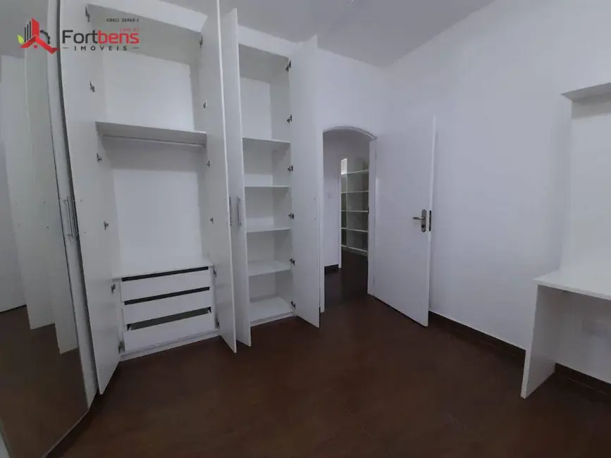 Casa com 4 quartos à venda, 286m2 em Região Central, Caieiras - SP - imagem 5 Foto 5 de Casa com 4 quartos à venda, 286m2 em Região Central, Caieiras - SP