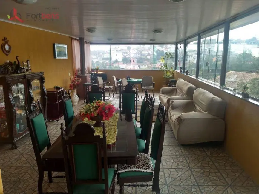 Foto 6 de Sobrado com 5 quartos à venda, 420m2 em Região Central, Caieiras - SP