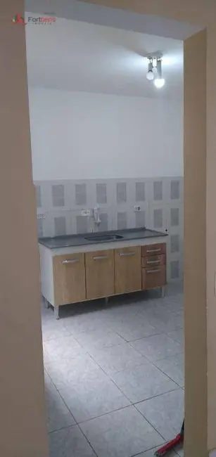 Sobrado com 2 quartos à venda e para alugar, 56m2 em Morro Grande, Caieiras - SP - imagem 5 Foto 5 de Sobrado com 2 quartos à venda e para alugar, 56m2 em Morro Grande, Caieiras - SP