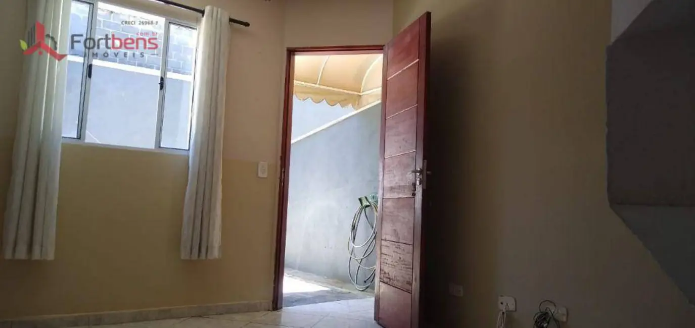 Sobrado com 2 quartos à venda e para alugar, 56m2 em Morro Grande, Caieiras - SP - imagem 3 Foto 3 de Sobrado com 2 quartos à venda e para alugar, 56m2 em Morro Grande, Caieiras - SP