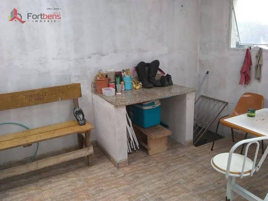 Casa com 2 quartos à venda, 125m2 em Laranjeiras, Caieiras - SP - imagem 5 Foto 5 de Casa com 2 quartos à venda, 125m2 em Laranjeiras, Caieiras - SP