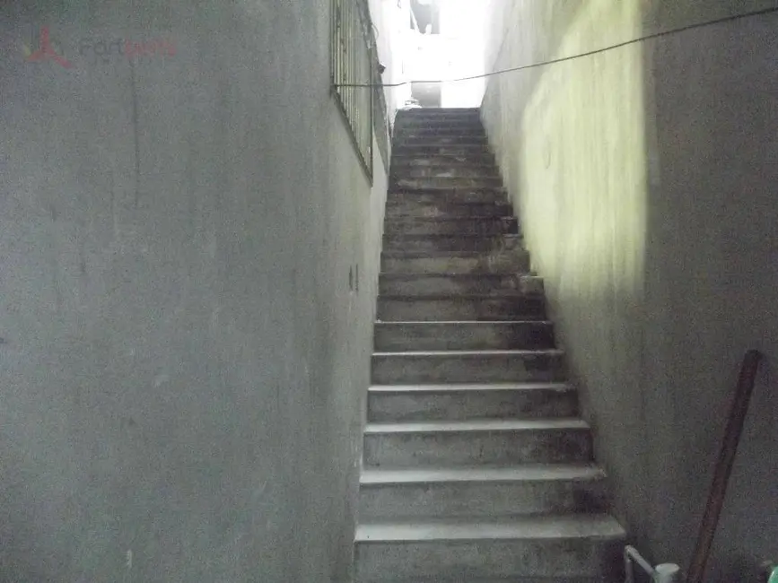 Foto 3 de Casa com 1 quarto à venda, 180m2 em Laranjeiras, Caieiras - SP