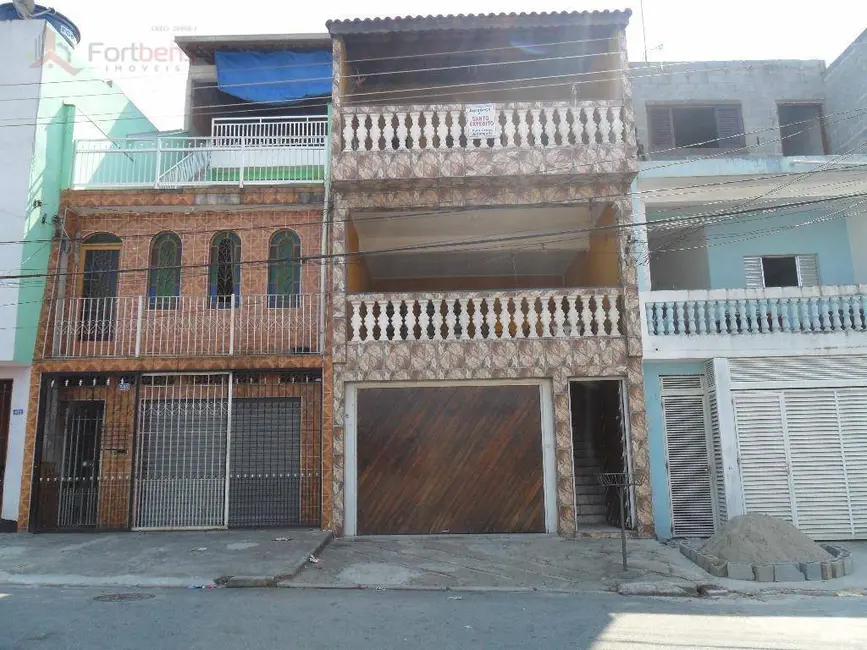 Foto 3 de Sobrado com 3 quartos à venda, 150m2 em Jardim Santa Lucrécia, São Paulo - SP