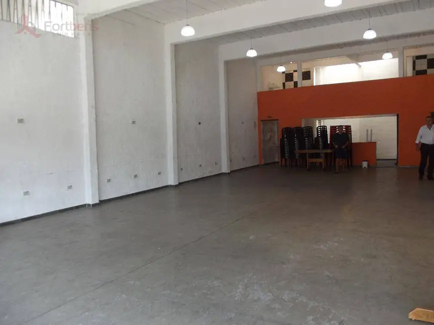 Foto 3 de Sala Comercial à venda, 204m2 em Vila São Benedito, Franco Da Rocha - SP