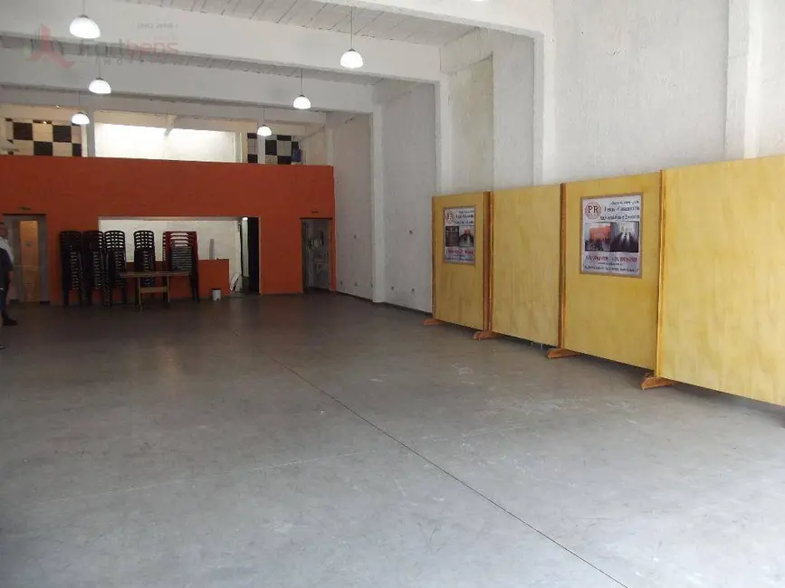 Foto 1 de Sala Comercial à venda, 204m2 em Vila São Benedito, Franco Da Rocha - SP