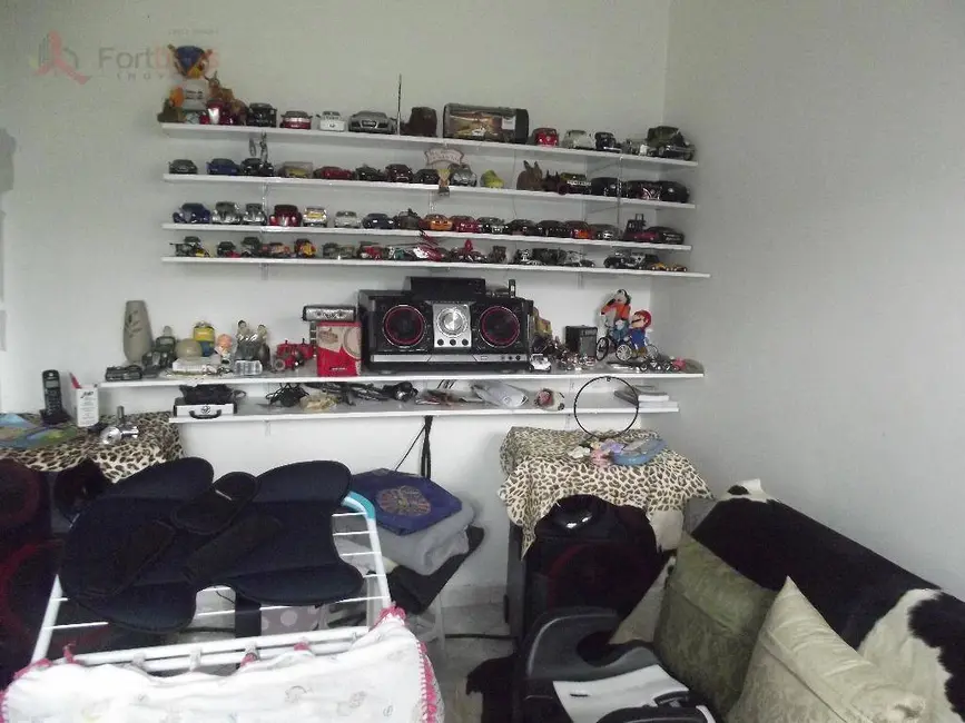 Foto 3 de Sobrado com 2 quartos à venda, 204m2 em Serpa, Caieiras - SP