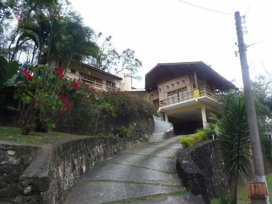 Foto 2 de Sobrado com 3 quartos à venda, 1200m2 em Alpes de Caieiras, Caieiras - SP