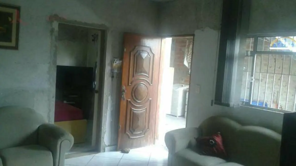 Foto 3 de Casa com 1 quarto à venda, 241m2 em Vera Tereza, Caieiras - SP