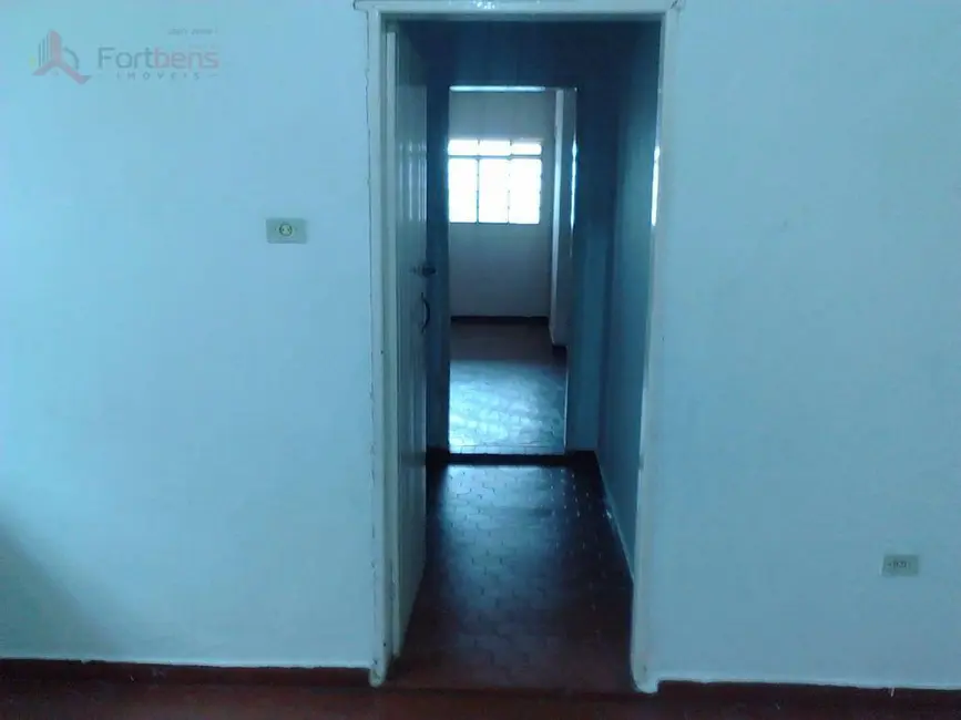 Casa com 4 quartos à venda, 150m2 em Região Central, Caieiras - SP - imagem 7 Foto 7 de Casa com 4 quartos à venda, 150m2 em Região Central, Caieiras - SP