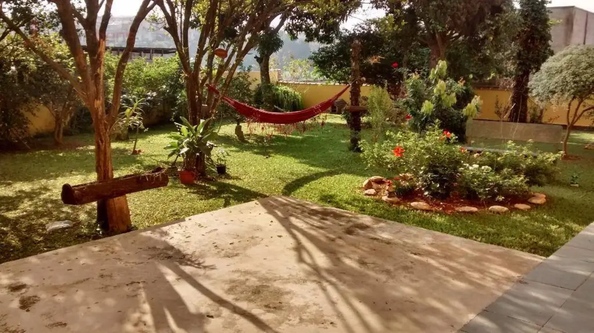 Sobrado com 3 quartos à venda, 580m2 em Parque Paulista, Francisco Morato - SP - imagem 5 Foto 5 de Sobrado com 3 quartos à venda, 580m2 em Parque Paulista, Francisco Morato - SP