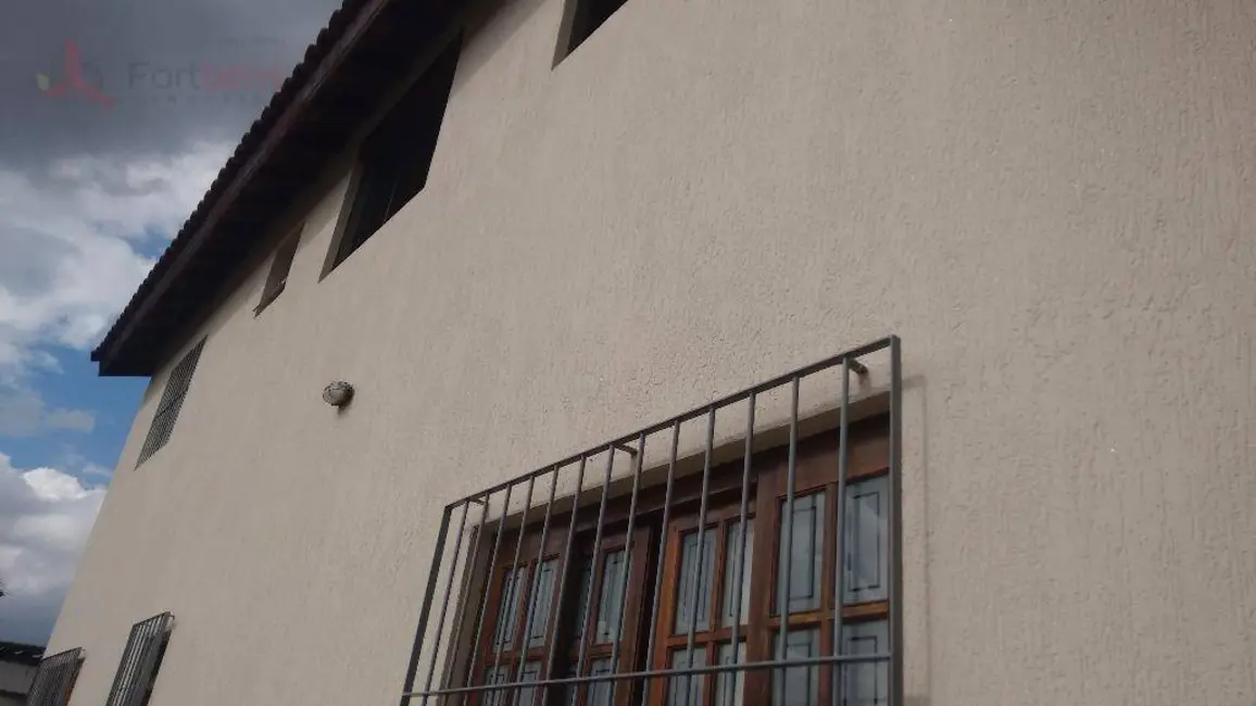 Foto 3 de Sobrado com 3 quartos à venda, 191m2 em Laranjeiras, Caieiras - SP