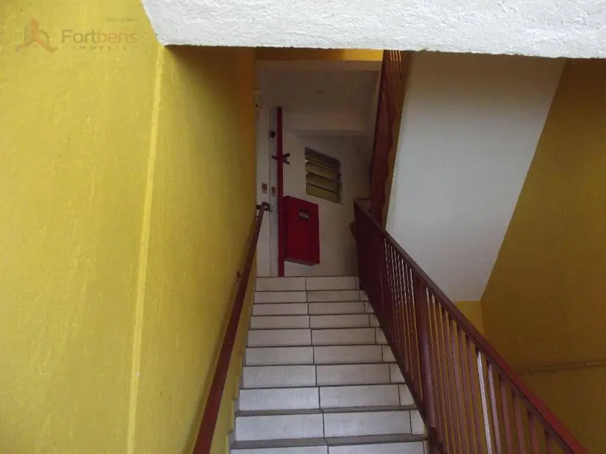 Foto 4 de Apartamento com 1 quarto para alugar, 35m2 em Vila Rosina, Caieiras - SP