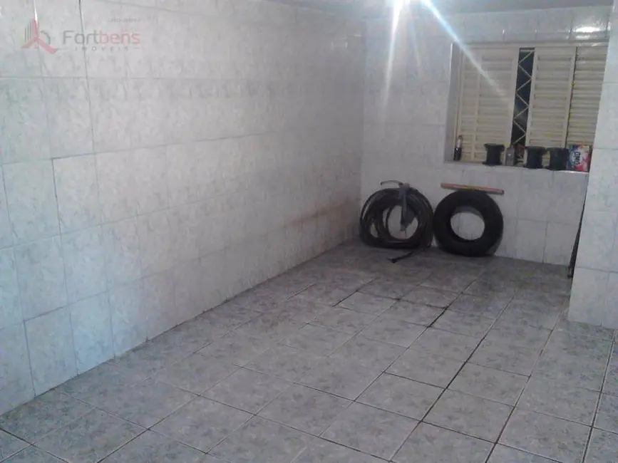 Foto 4 de Casa com 2 quartos à venda, 300m2 em Região Central, Caieiras - SP