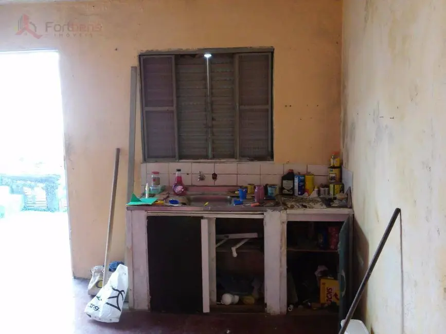 Casa com 2 quartos à venda, 180m2 em Vera Tereza, Caieiras - SP - imagem 8 Foto 8 de Casa com 2 quartos à venda, 180m2 em Vera Tereza, Caieiras - SP