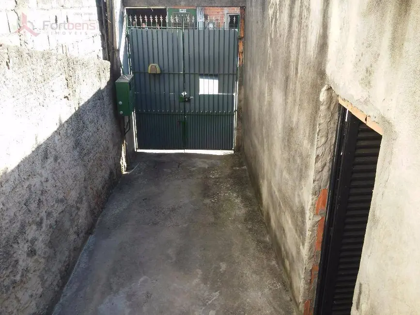 Casa com 2 quartos à venda, 180m2 em Vera Tereza, Caieiras - SP - imagem 5 Foto 5 de Casa com 2 quartos à venda, 180m2 em Vera Tereza, Caieiras - SP