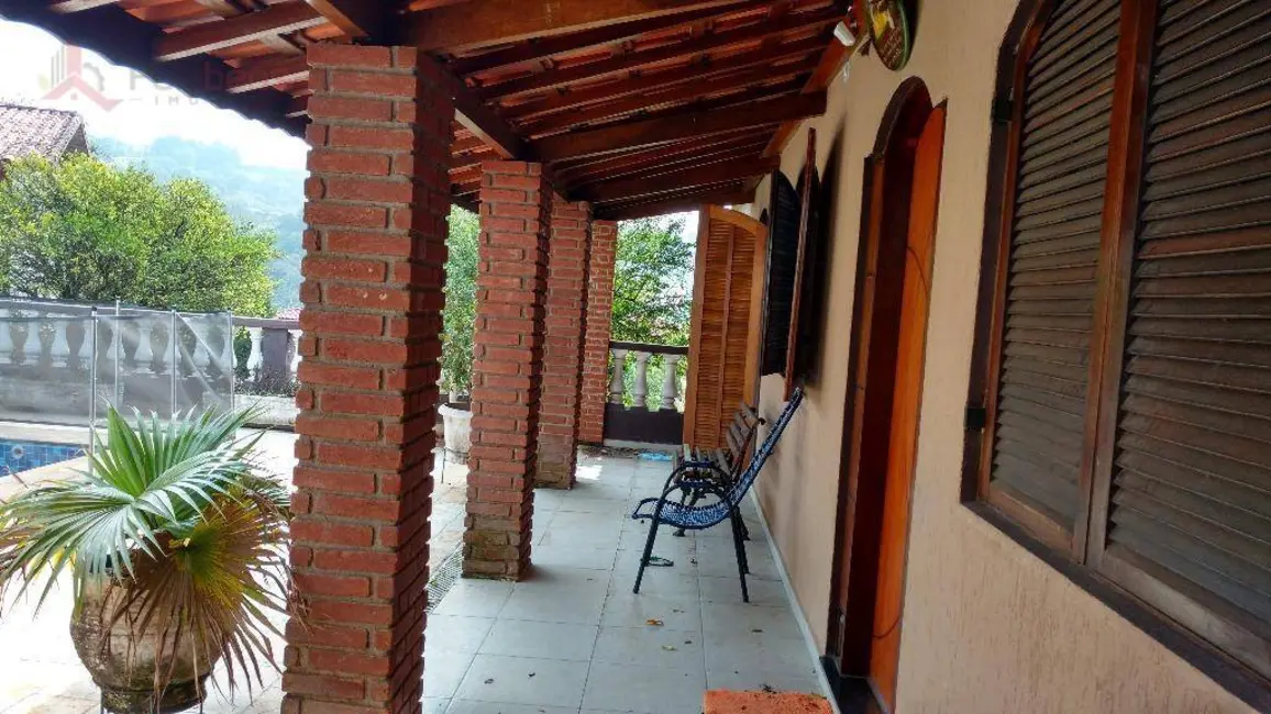 Chácara com 6 quartos à venda, 2072m2 em Jardim dos Lagos, Franco Da Rocha - SP - imagem 7 Foto 7 de Chácara com 6 quartos à venda, 2072m2 em Jardim dos Lagos, Franco Da Rocha - SP