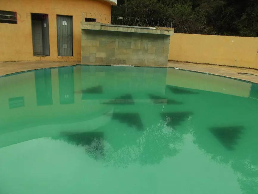 Chácara com 9 quartos à venda, 320m2 em Jardim Alegria, Francisco Morato - SP - imagem 8 Foto 8 de Chácara com 9 quartos à venda, 320m2 em Jardim Alegria, Francisco Morato - SP