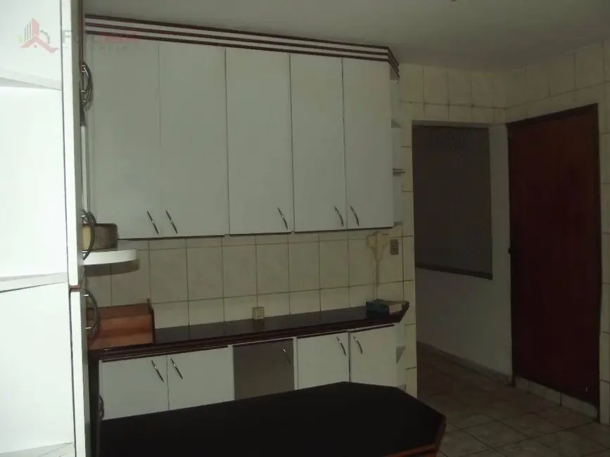 Casa de Condomínio com 2 quartos para alugar, 125m2 em Jardim Elisa Maria, São Paulo - SP - imagem 9 Foto 9 de Casa de Condomínio com 2 quartos para alugar, 125m2 em Jardim Elisa Maria, São Paulo - SP