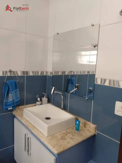 Sobrado com 3 quartos à venda, 150m2 em Jardim Nova Belém, Francisco Morato - SP - imagem 9 Foto 9 de Sobrado com 3 quartos à venda, 150m2 em Jardim Nova Belém, Francisco Morato - SP