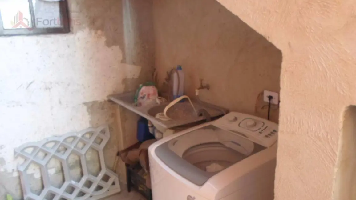 Foto 9 de Casa com 8 quartos à venda, 183m2 em Vila Rosina, Caieiras - SP