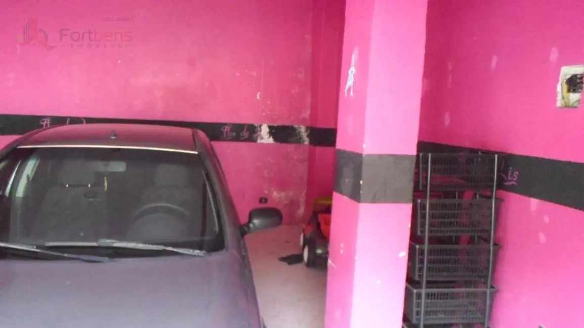 Foto 4 de Casa com 8 quartos à venda, 183m2 em Vila Rosina, Caieiras - SP