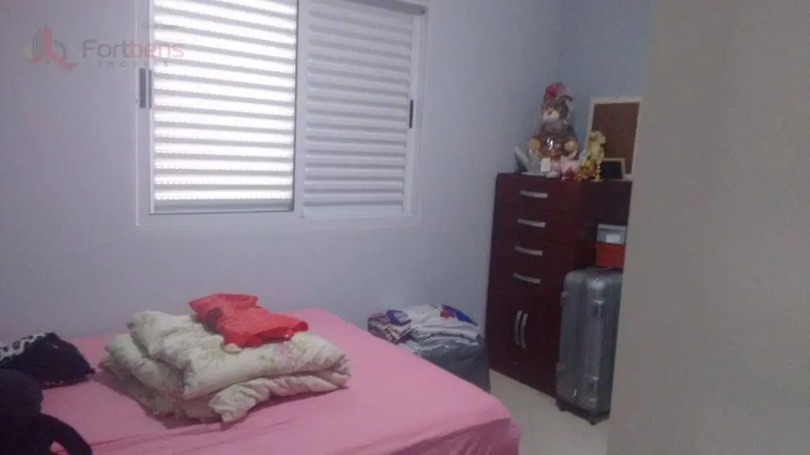 Foto 8 de Sobrado com 3 quartos à venda, 225m2 em Serpa, Caieiras - SP