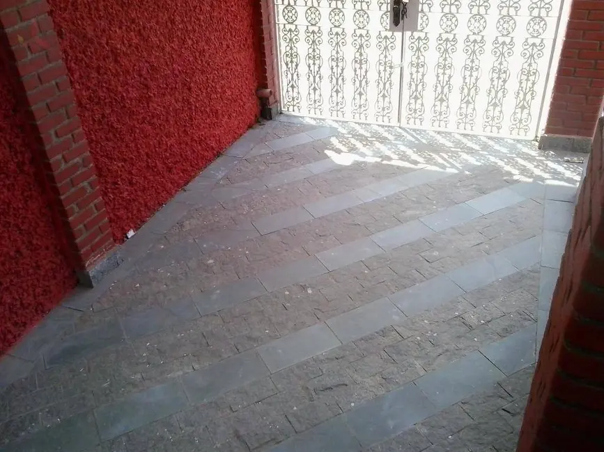 Foto 4 de Casa com 2 quartos à venda, 125m2 em Região Central, Caieiras - SP