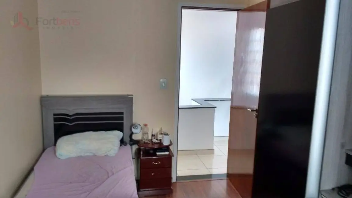 Foto 8 de Sobrado com 3 quartos à venda, 300m2 em Laranjeiras, Caieiras - SP