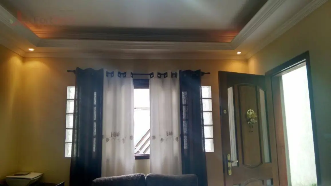 Sobrado com 3 quartos à venda, 210m2 em Vila Perus, São Paulo - SP - imagem 6 Foto 6 de Sobrado com 3 quartos à venda, 210m2 em Vila Perus, São Paulo - SP